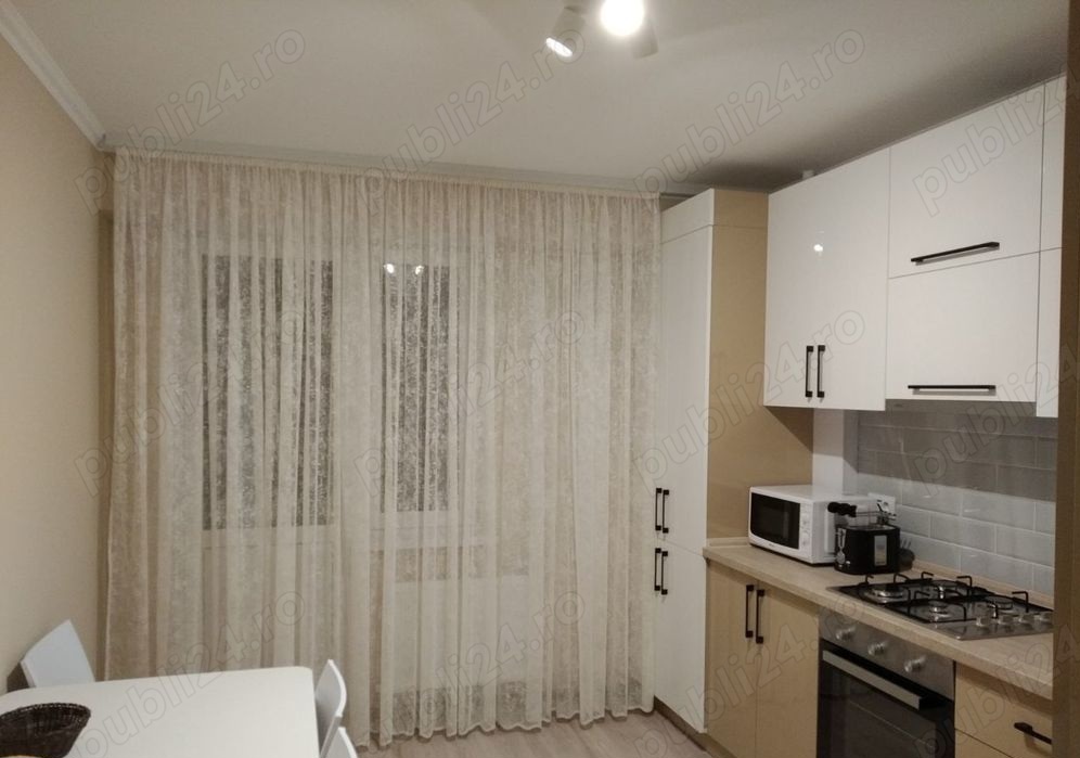  ,.',.chirie Ap cu 2 camere pe Independentei in bloc cu Banca Garanti' ,.'