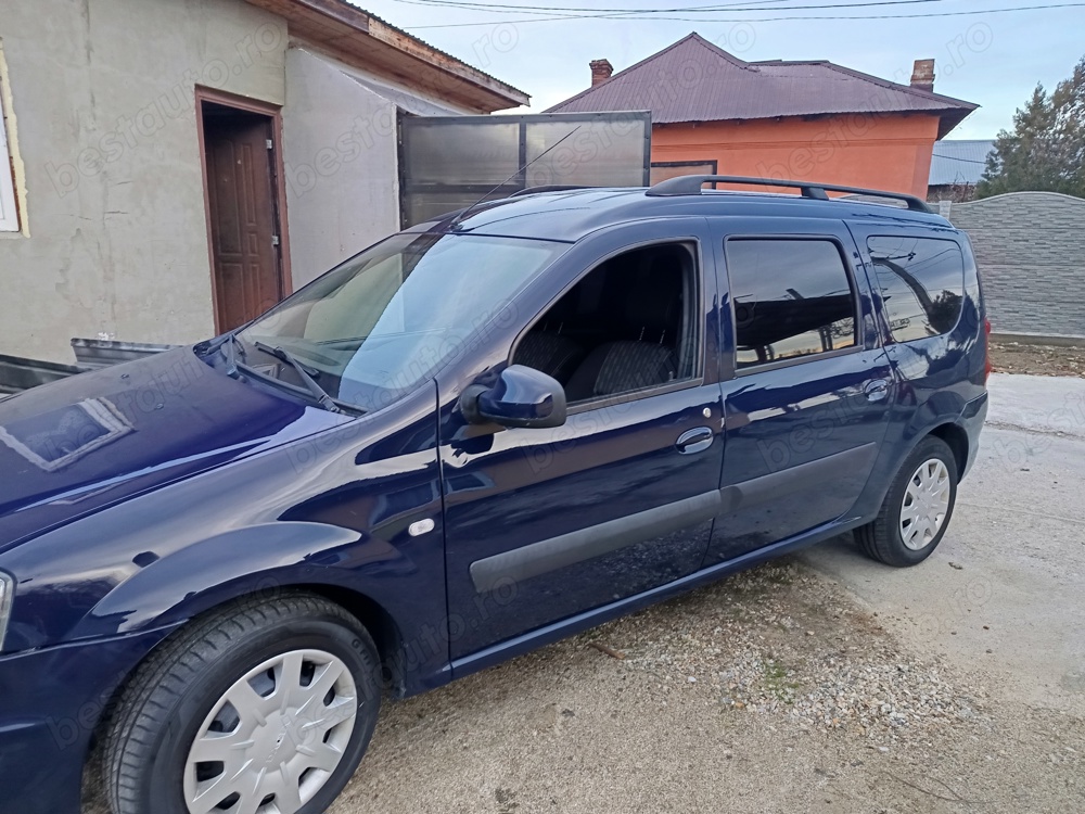 Logan MCV 2012motor1.5diesel,Servo,Aer condiționat.pret2700euro