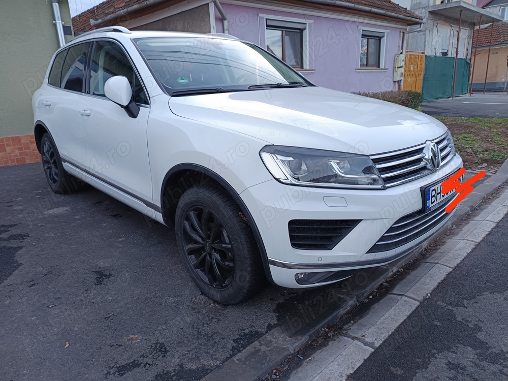 Vând VW TOUAREG MODEL 2017