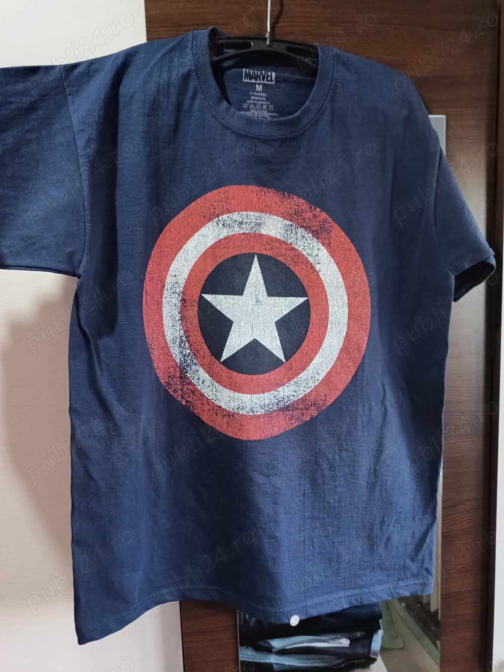Tricou Bumbac Captain America - Distress Shield Size M