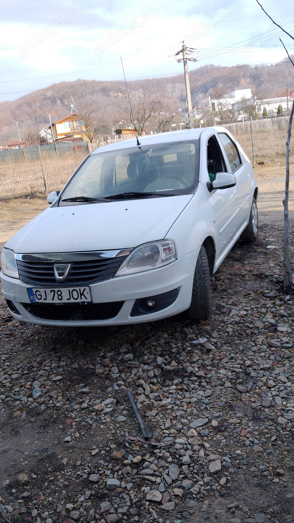 Dacia Logan 1.2 benzină