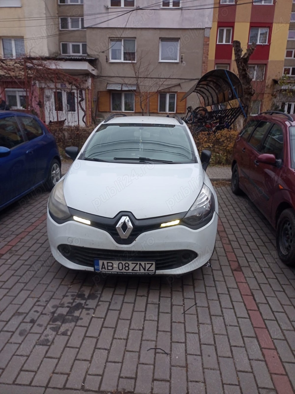 Vând Renault Clio 2013