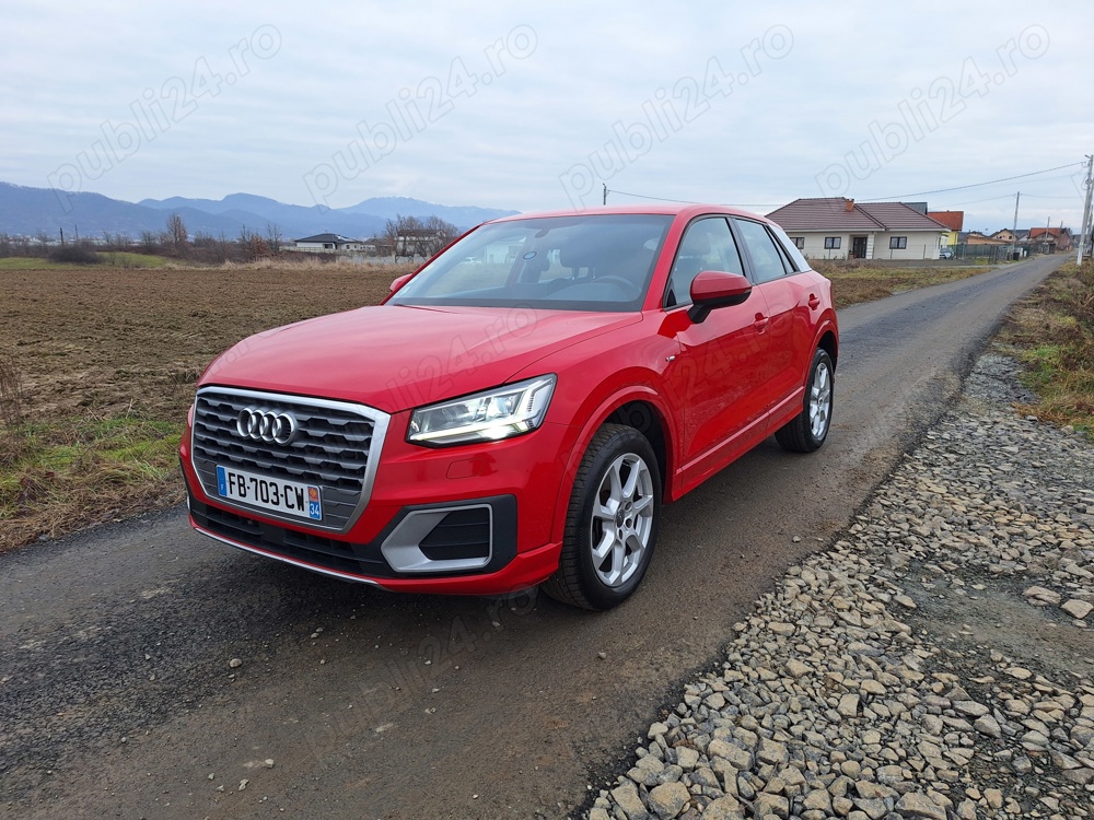 Audi Q2 S-line Bord Cockpit motor 1600 116 cp