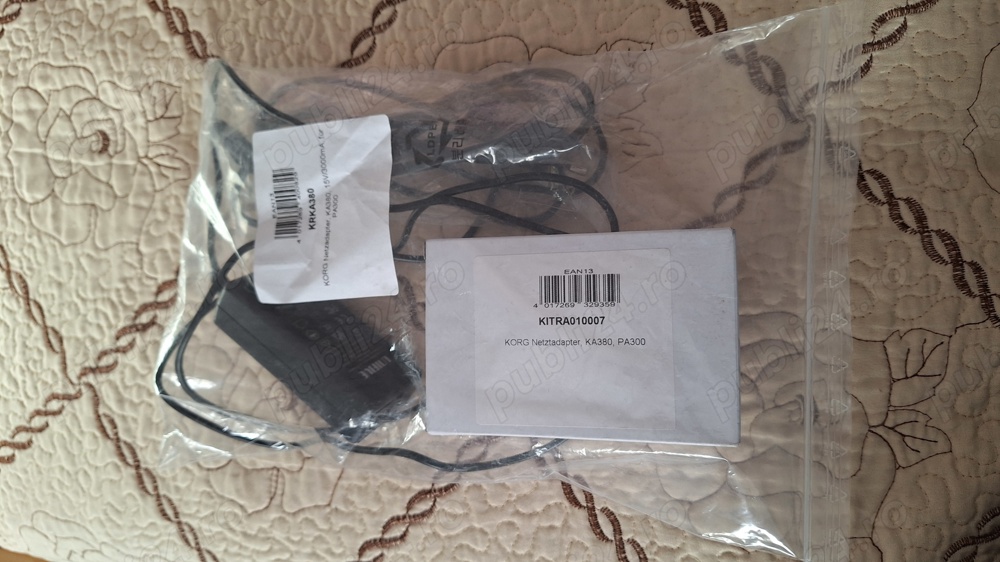 Vând alimentator pentru Korg pa300 nou