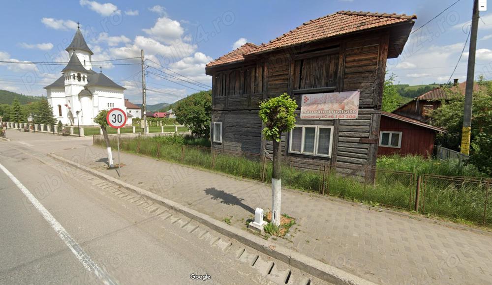 Vand schimb casa+anexe ultracentral in Bucovina