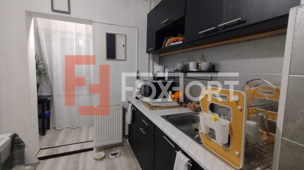 Apartament 2 camere, Zona Lipovei - Decomandat