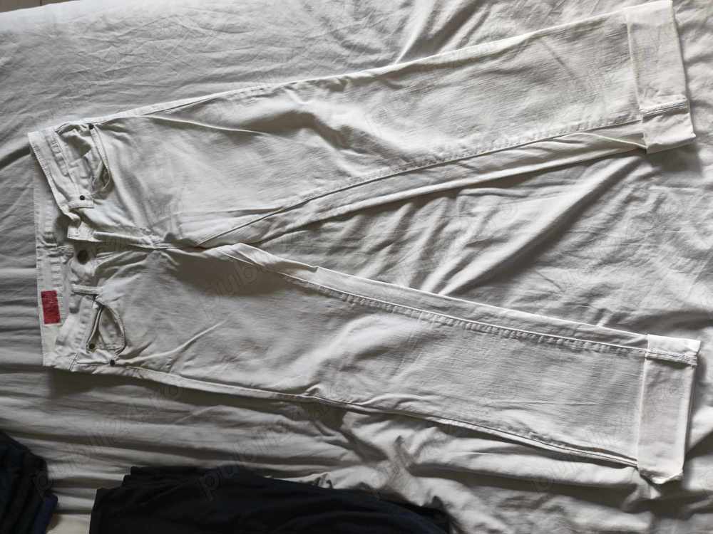 Blugi Zara jeans denim white black Label Straight preppy light wash Size 30w x33l