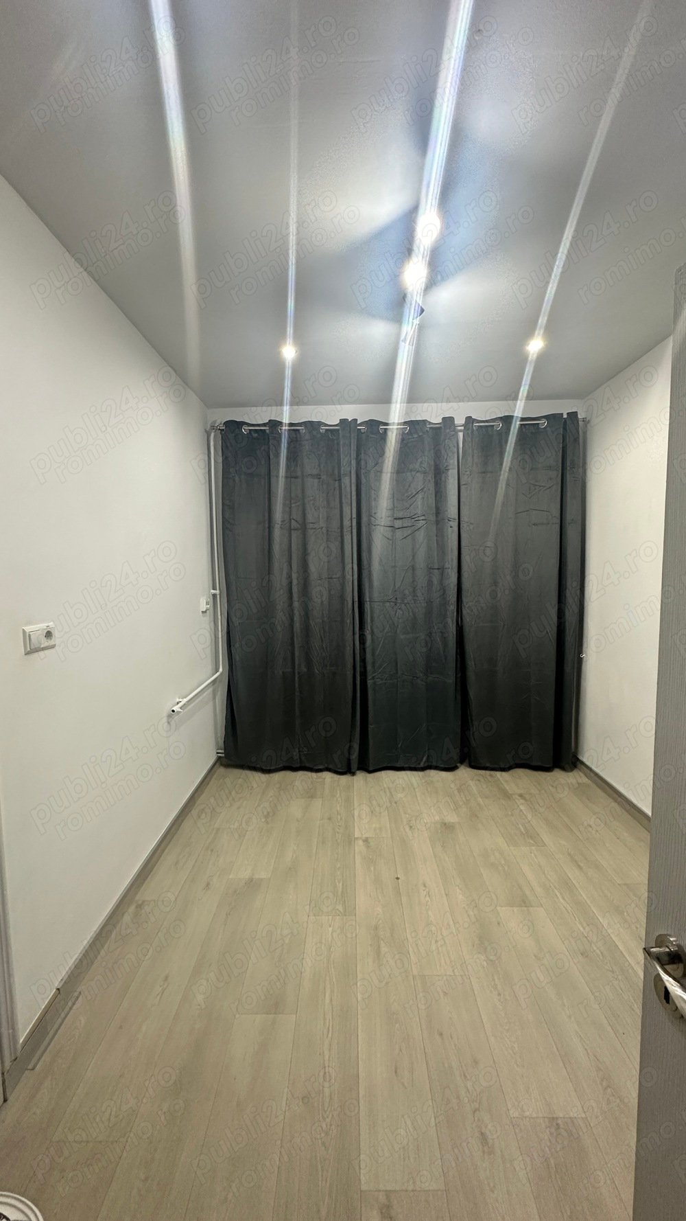 SPATIU comercial zona ODOBESCU la 280 euro