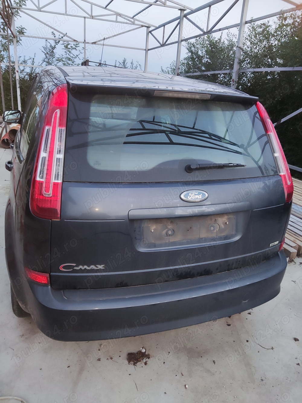 Vînd Ford C max fără motor ptr piese