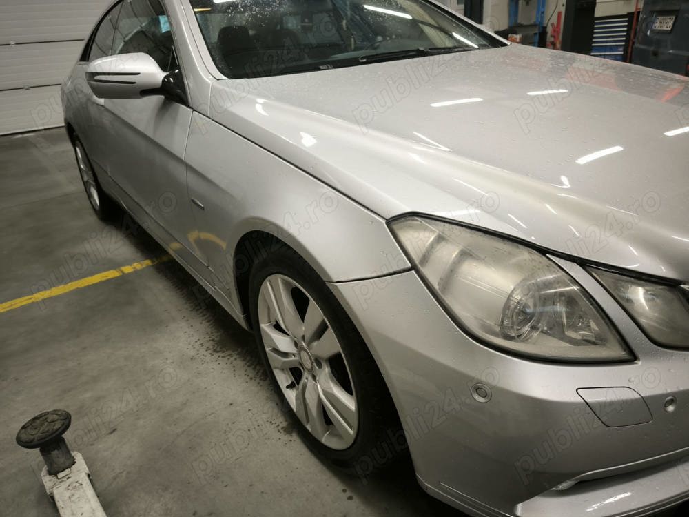 Dezmembrari mercedes c207 