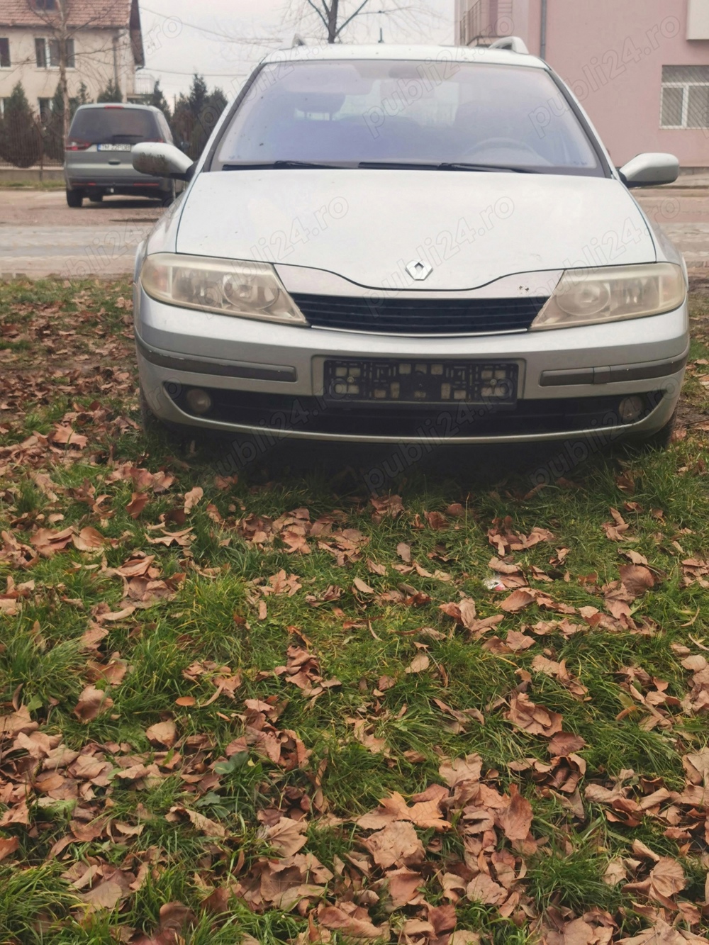 Dezmembrez Renault laguna 2 