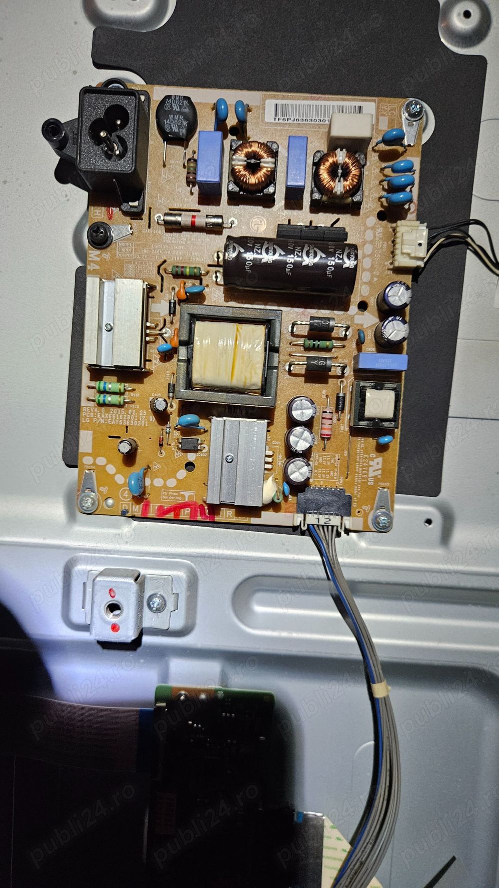 Sursa EAX 66162901  Tcon 6870c-0532a v15thd 