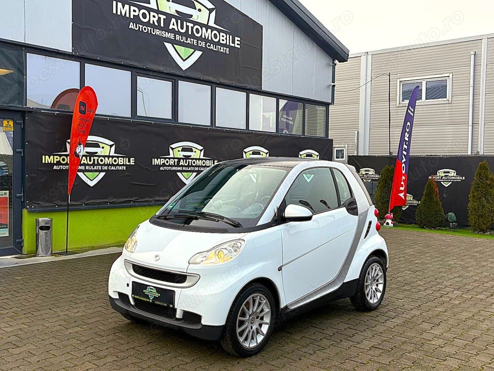 Smart Fortwo - cutie automata - An: 2008, LUNA 01 , Motor: 999cmc , benzina , 71cp , euro 4