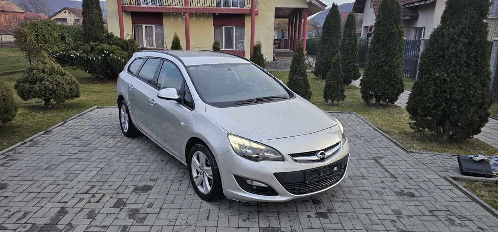 Opel Astra J 1.7 tdci 110 cai