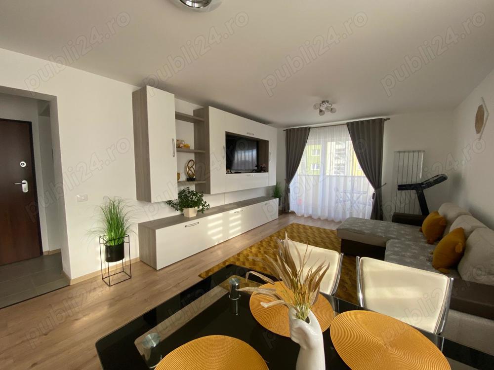 Ofer spre inchiriere apartament cu 2 camere zona Coresi,Brasov