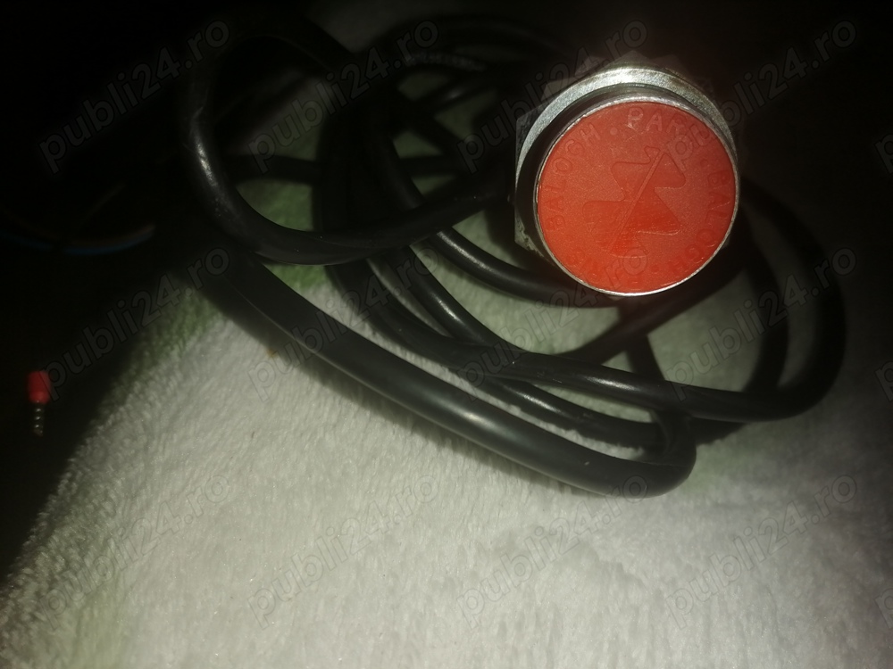 senzor  de proximitate  industrial BALOGH
