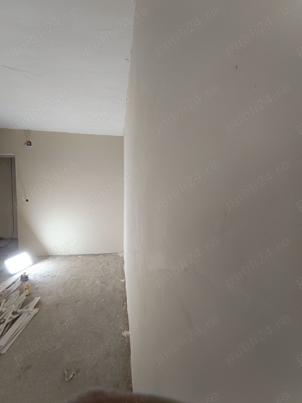 Ofer servicii de construcții interior exterior 