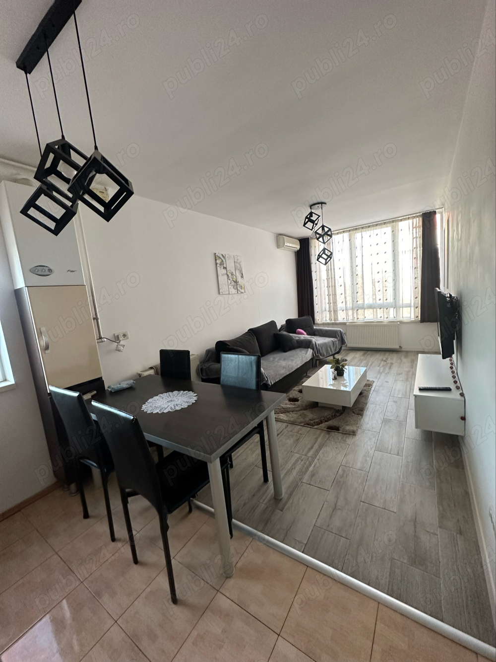 Proprietar inchiriez apartament ARED UTA