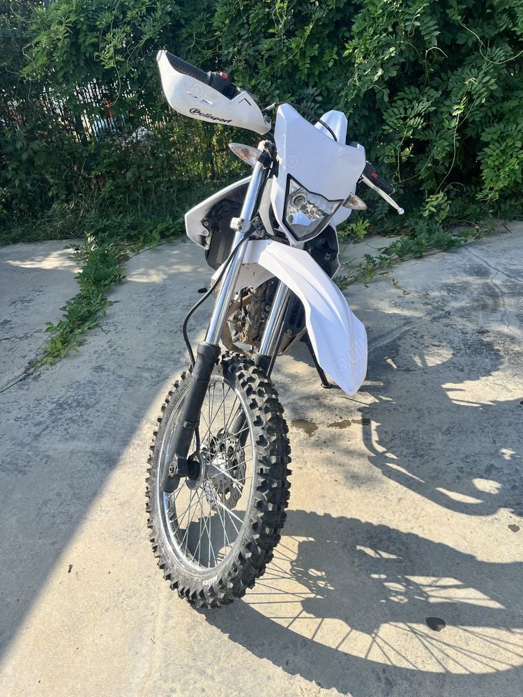 Yamaha 125 enduro