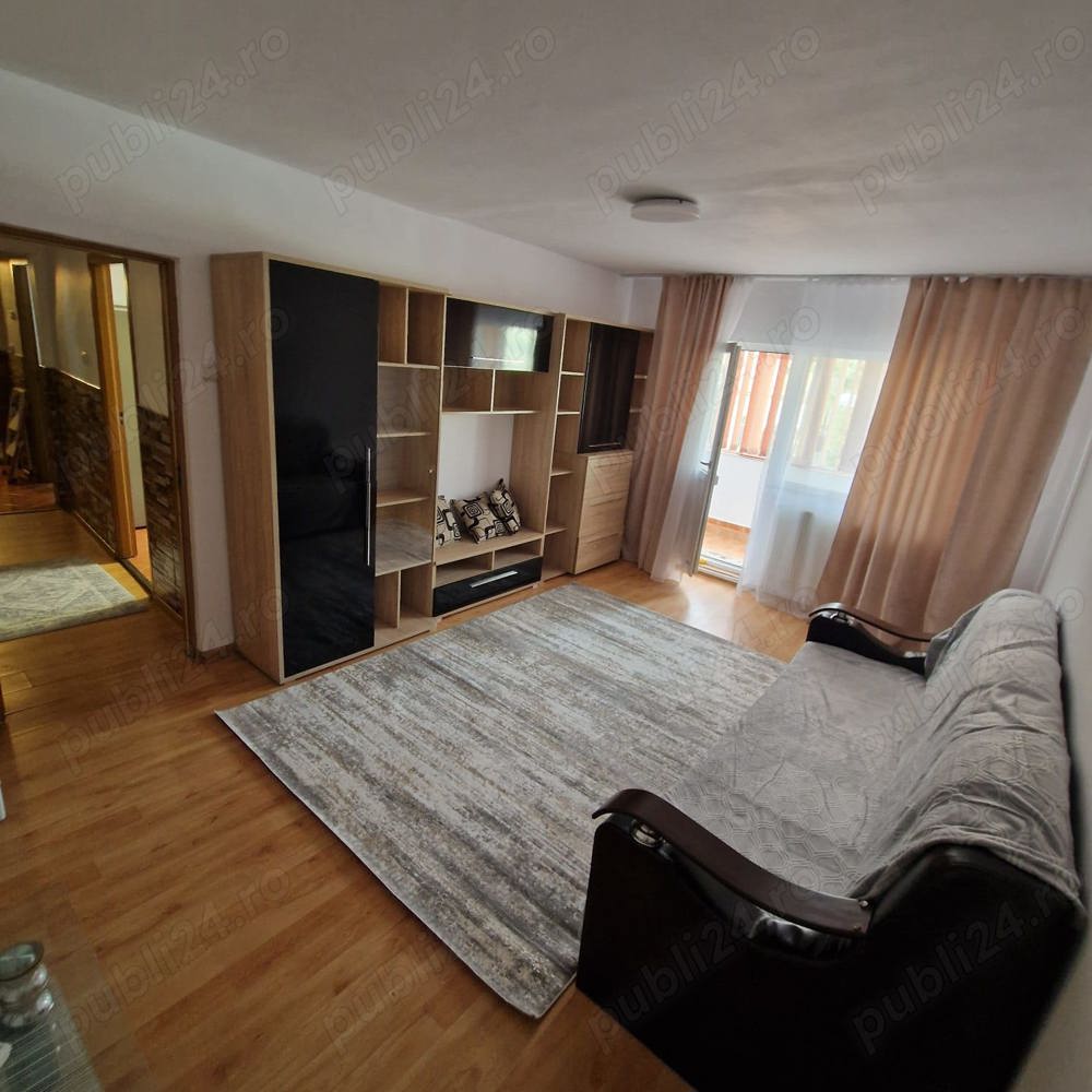 Închiriez apartament 2 camere Moinesti 