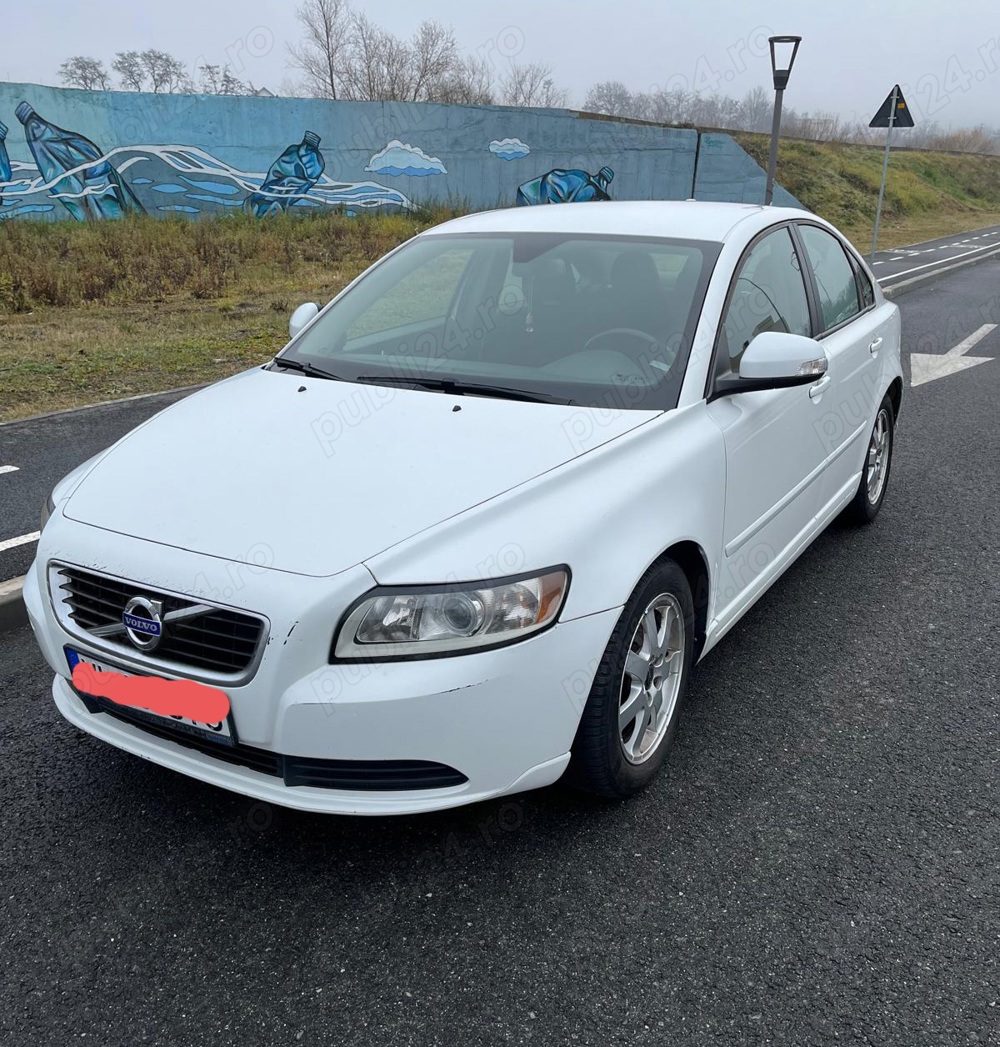 Vând Volvo S40, diesel, 2012, alb