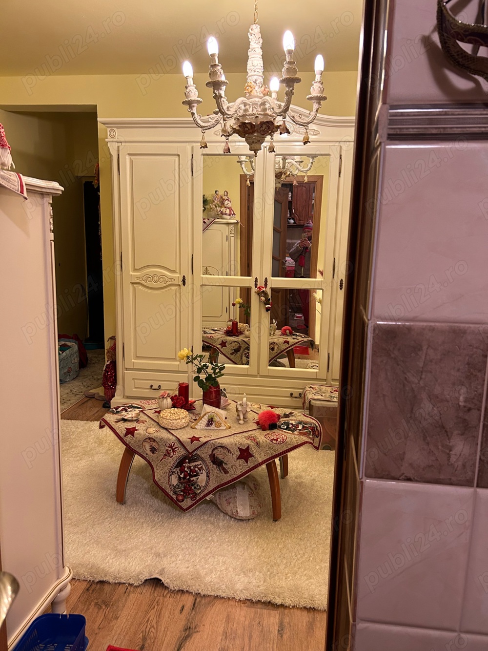  Proprietar, vand apartament, in centru in Comuna Giroc