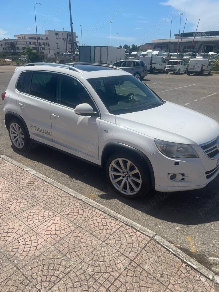 Tiguan r line an 2010