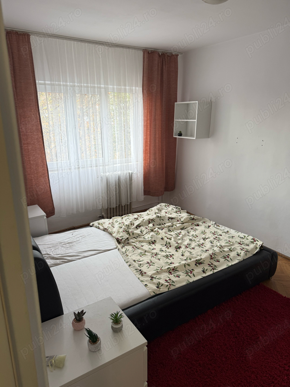 Apartament 4 camere, Zona Sagului 