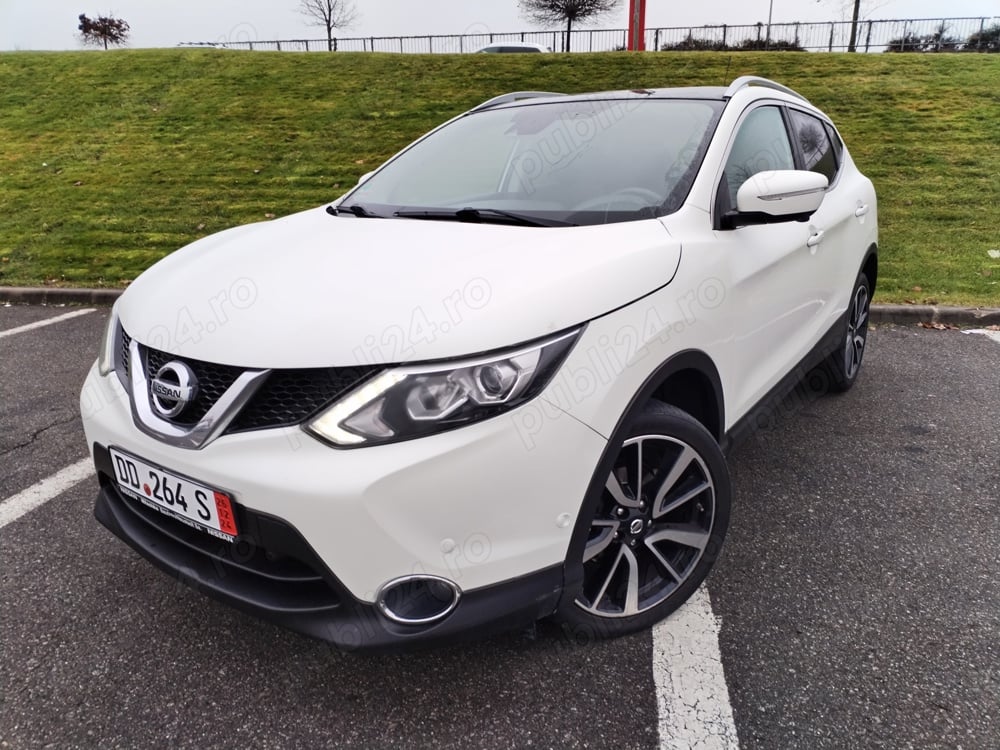 Nissan Qashqai 2014 1.6dCi-131cp 4x4 Navi Xenon Pano Cam AlbPerla