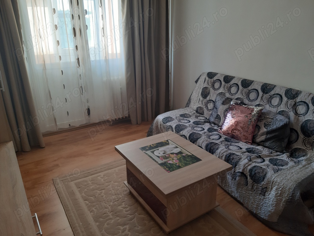 Inchiriez apartament 2 camere zona Salajan