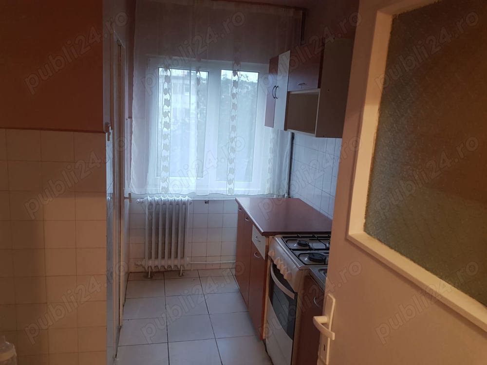 Inchiriere apartament doua camere