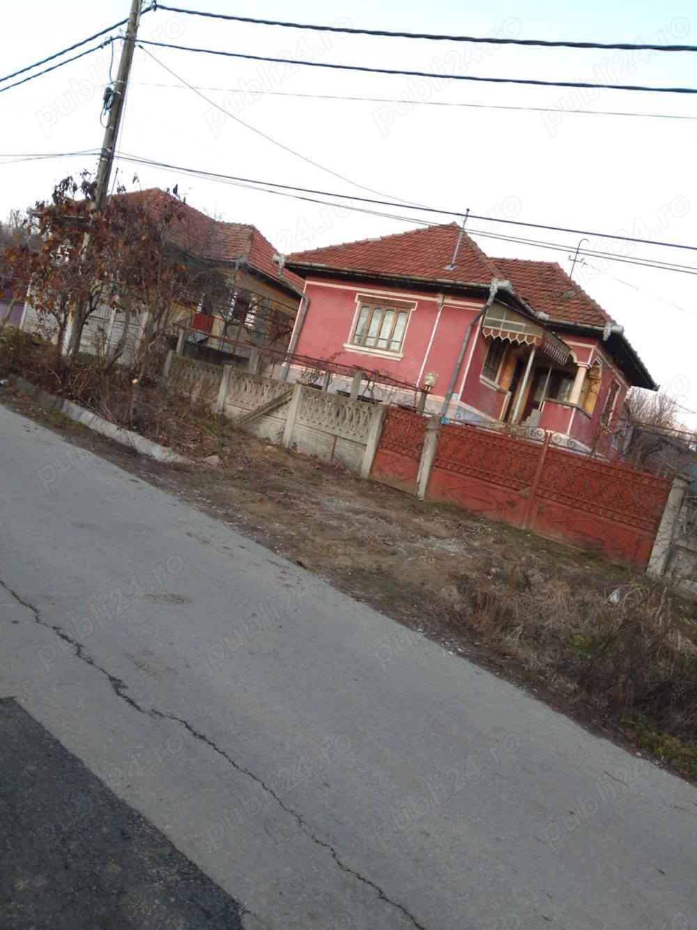 Vand casa in Balesti-Rasova la doar 9km de Targu Jiu 