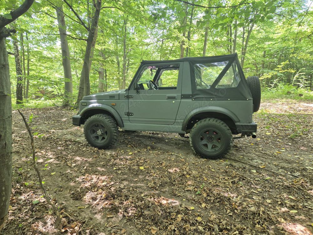 Vând Suzuki Samurai