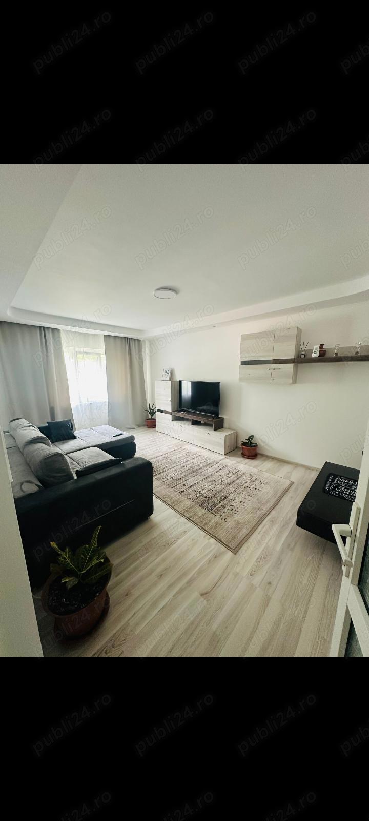 Apartament cu două camere de închiriat