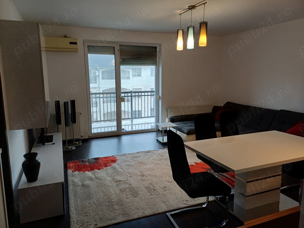 Vând apartament 2 camere în Giroc