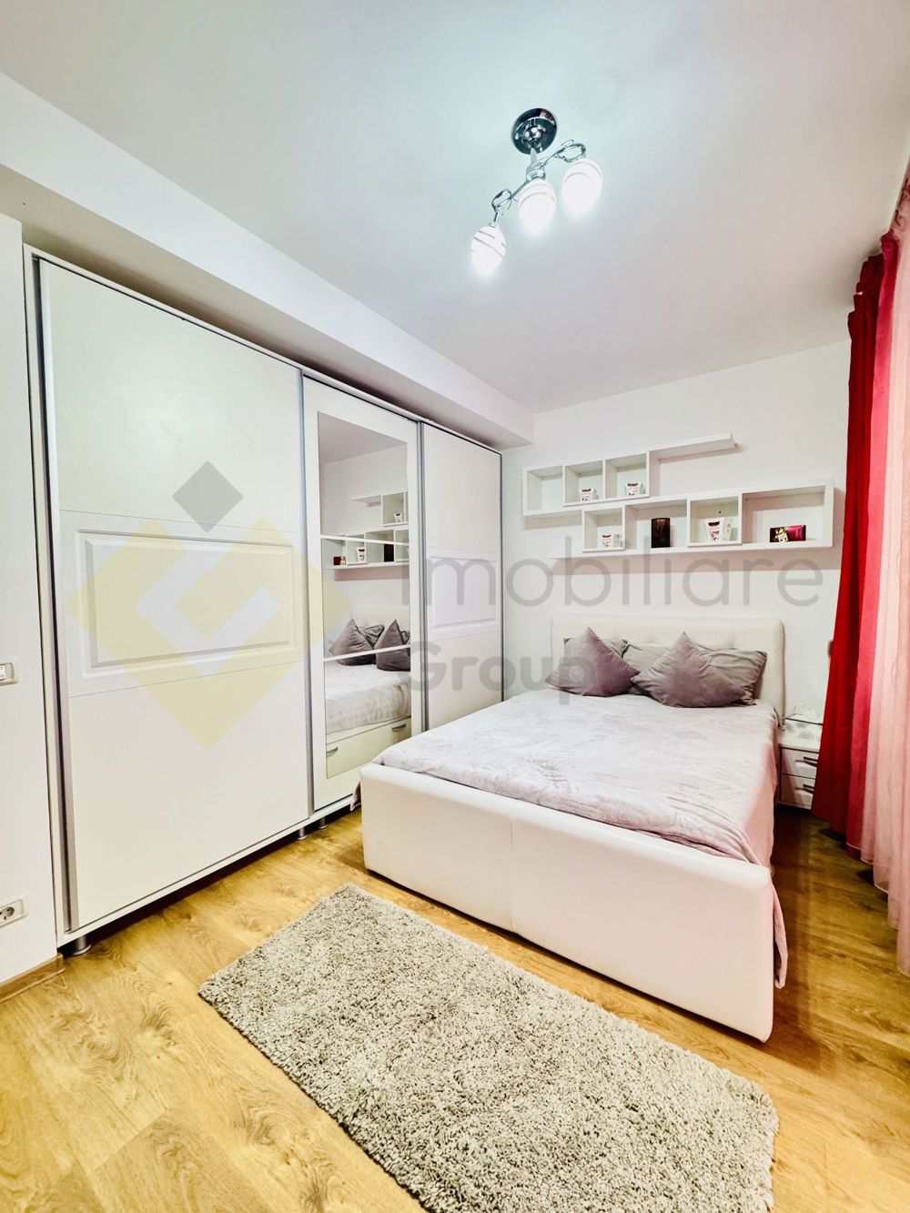 Apartament 3 camere bloc Nou, mobilat!