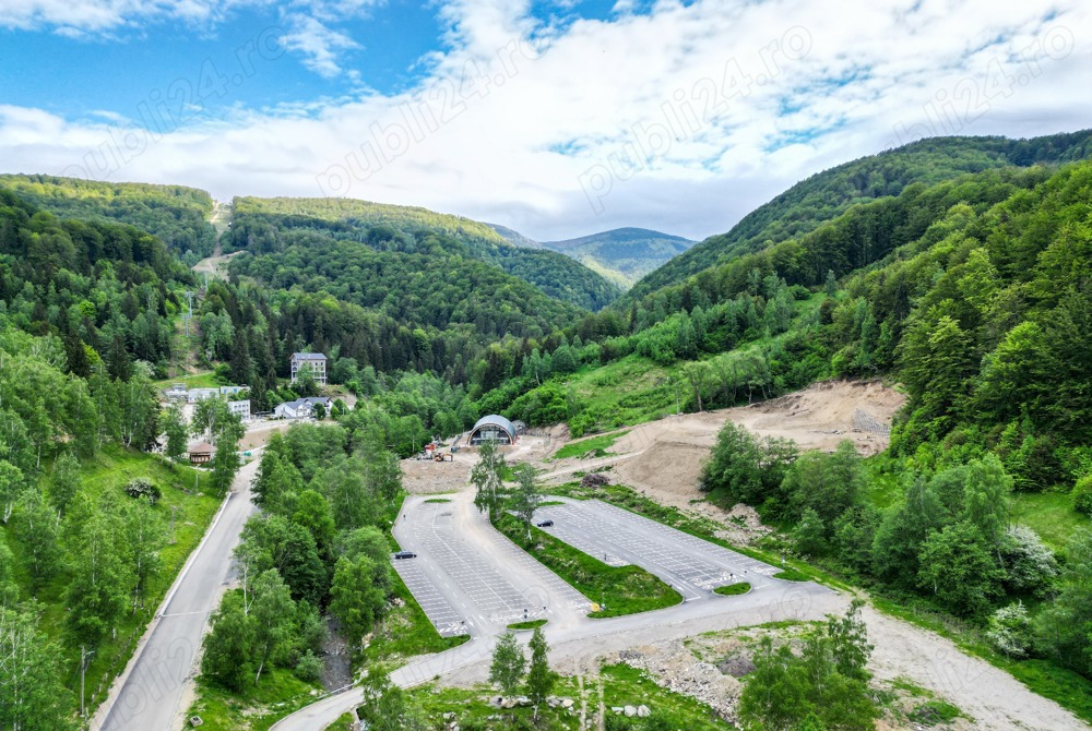 Teren de vanzare zona  Agrement telegondola