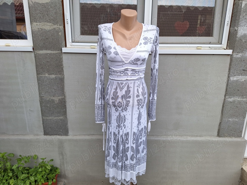 Texto | rochie dama | bust 78 cm | mar. 38 - 40 | S - M