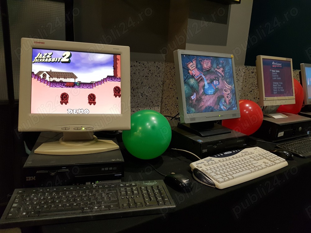 Evenimente RETROHOST Lan Party Gaming Console PC 90s CRT Era Setup Event Sala de net Internet Cafe 
