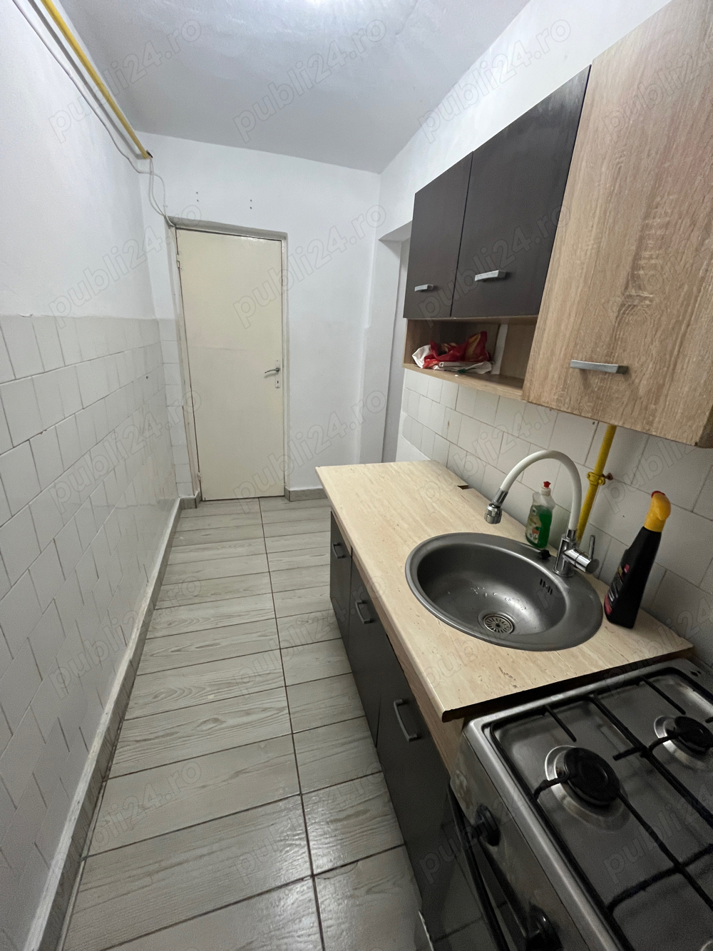 Apartament 2 camere  de vanzare