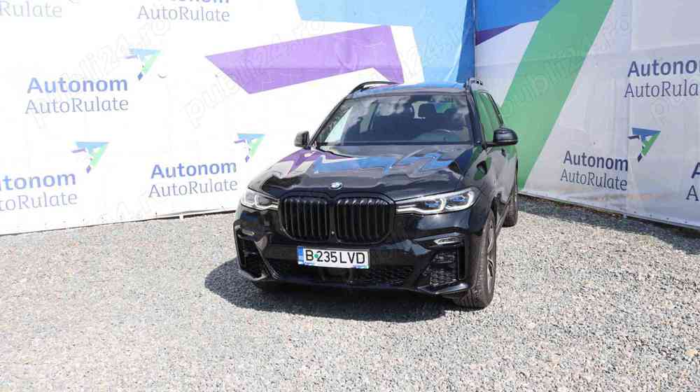 Bmw X7 M 50i, 4.4 l, 530 cp, Negru Sapphire