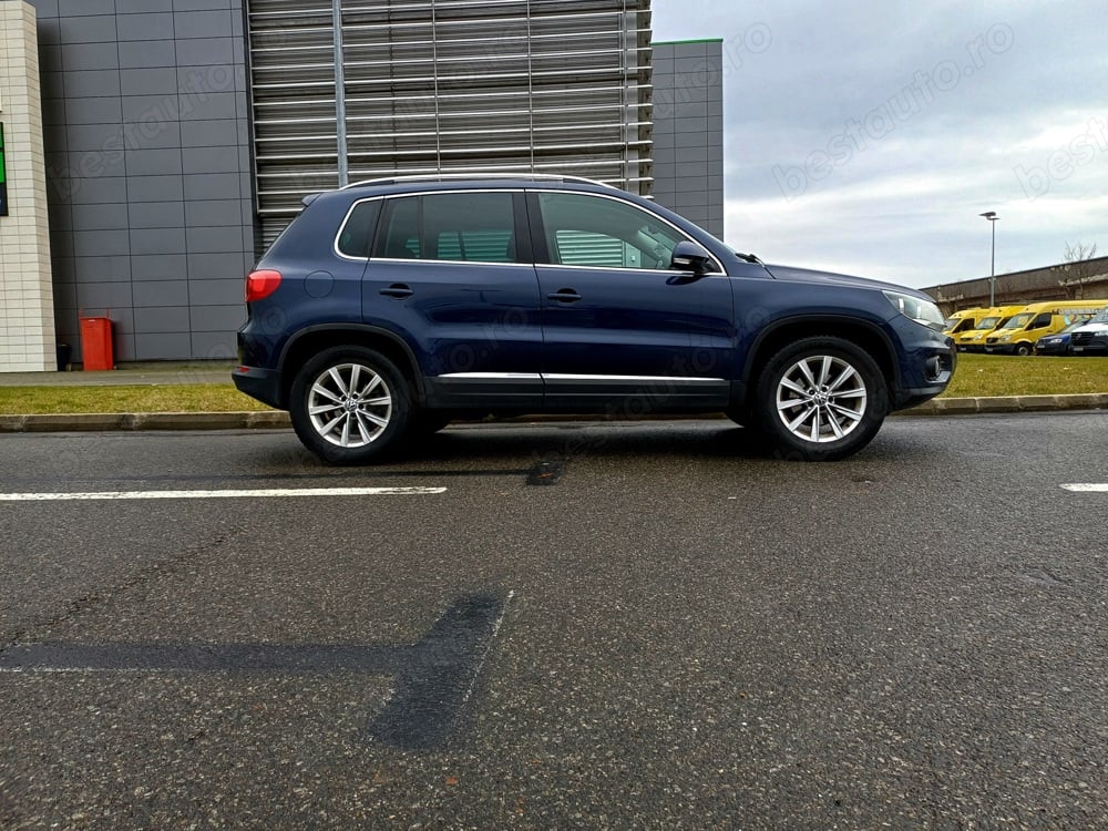 VW TIGUAN-4X4-2015-2,0 TDI-177 Cp-navi,piele