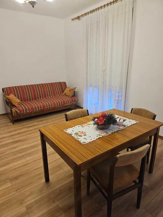 Apartament cu 2 camere de vânzare în zona Ștefan cel Mare