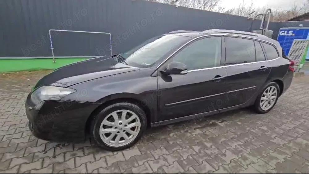 Vand Renault Laguna 2.0ii 2010 cu GPL Tomasetto