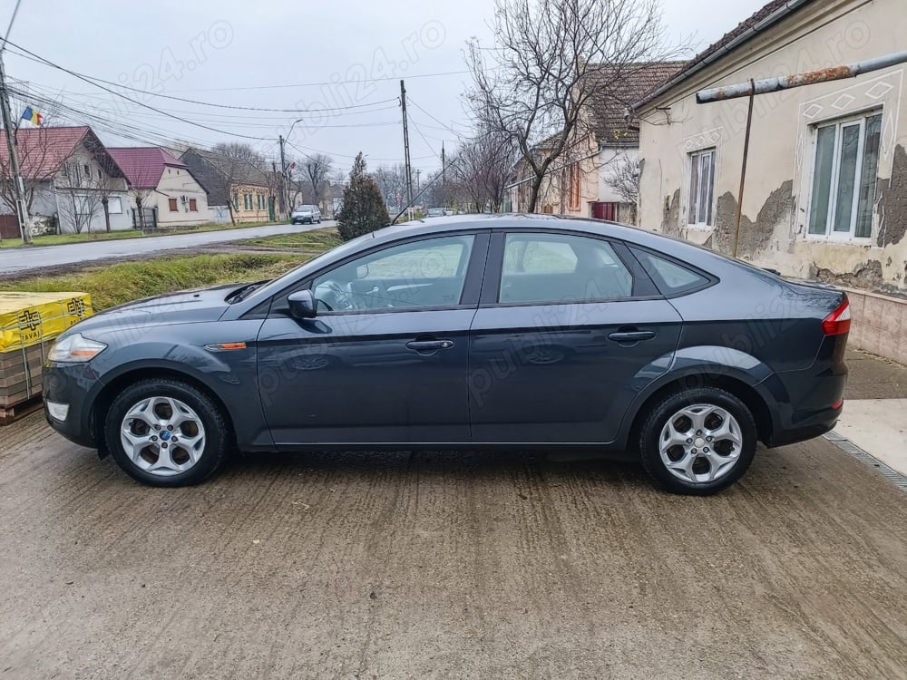 Ford Mondeo an 2010 diesel 20 tdci klimatronic adus recent