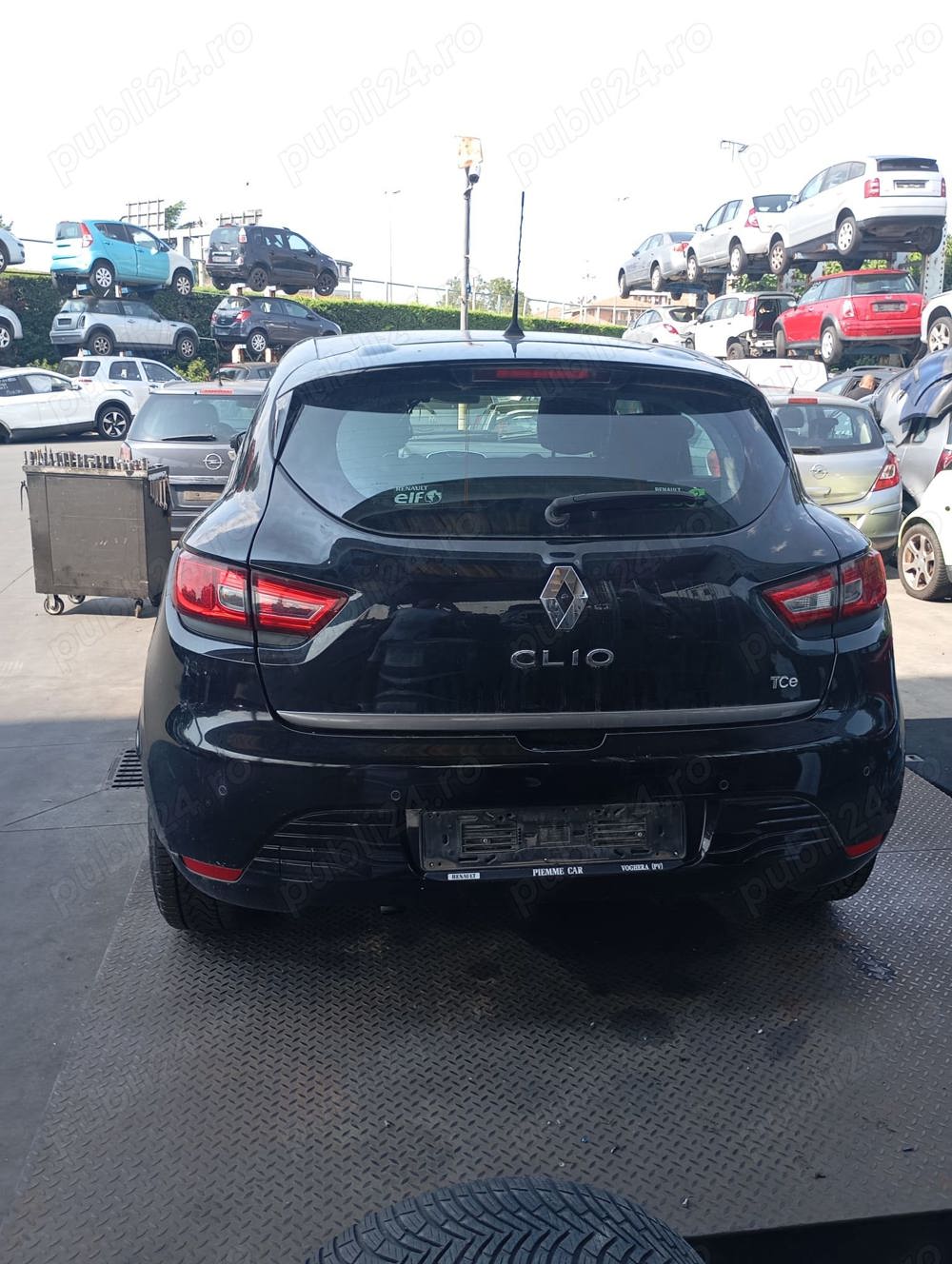 Dezmembrez Renault Clio 4 an 2017 09 tc15 DCI