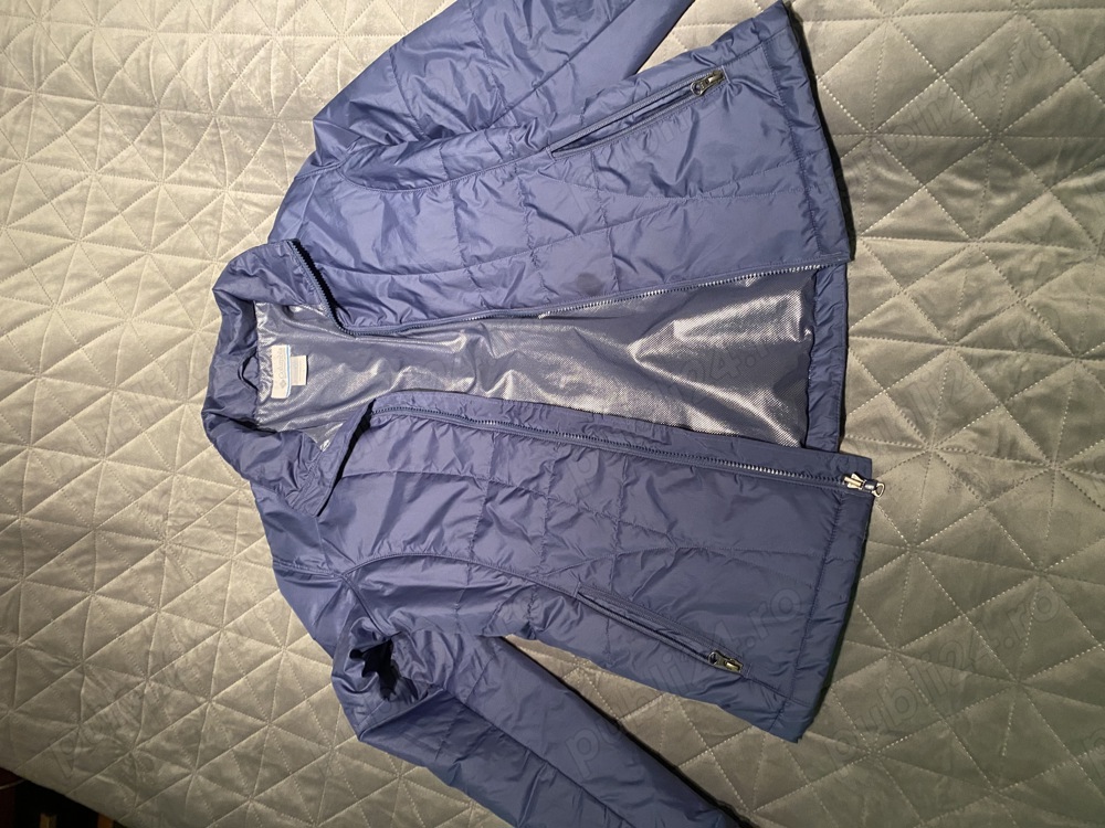 Vând geacă fâs de femei Columbia