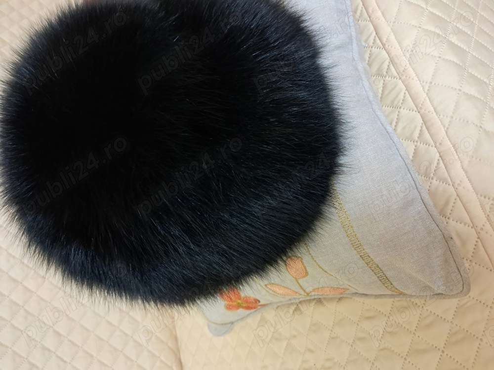 Caciulă blană naturală vulpe neagra