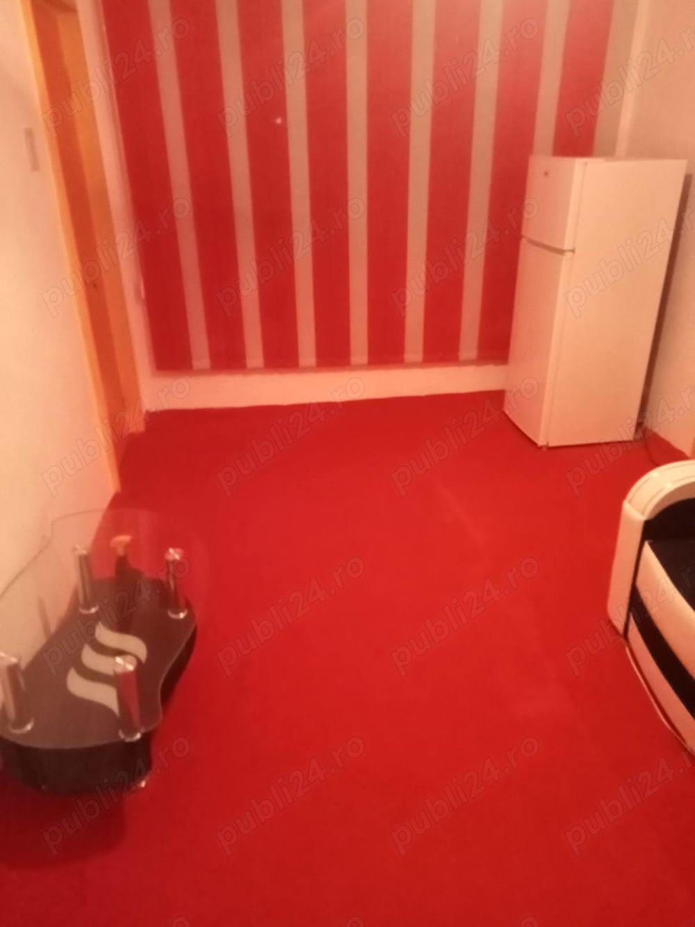 Vând apartament 2 camere zona 100