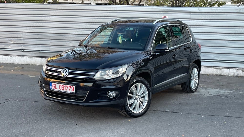 VW Tiguan 2.0Tdi 140C.p 4Motion Bi-Xenon Scaune Incalzite Trapa Navigatie Import Germania